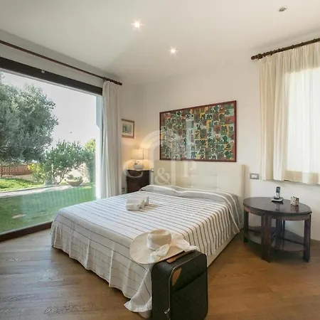 Del Mare Villa Quartu SantʼElena