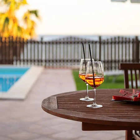 Del Mare Villa